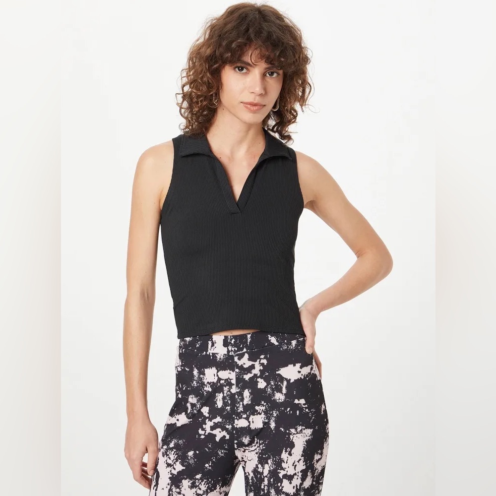 Hollister Ribbed Collared Tank Black Size Small